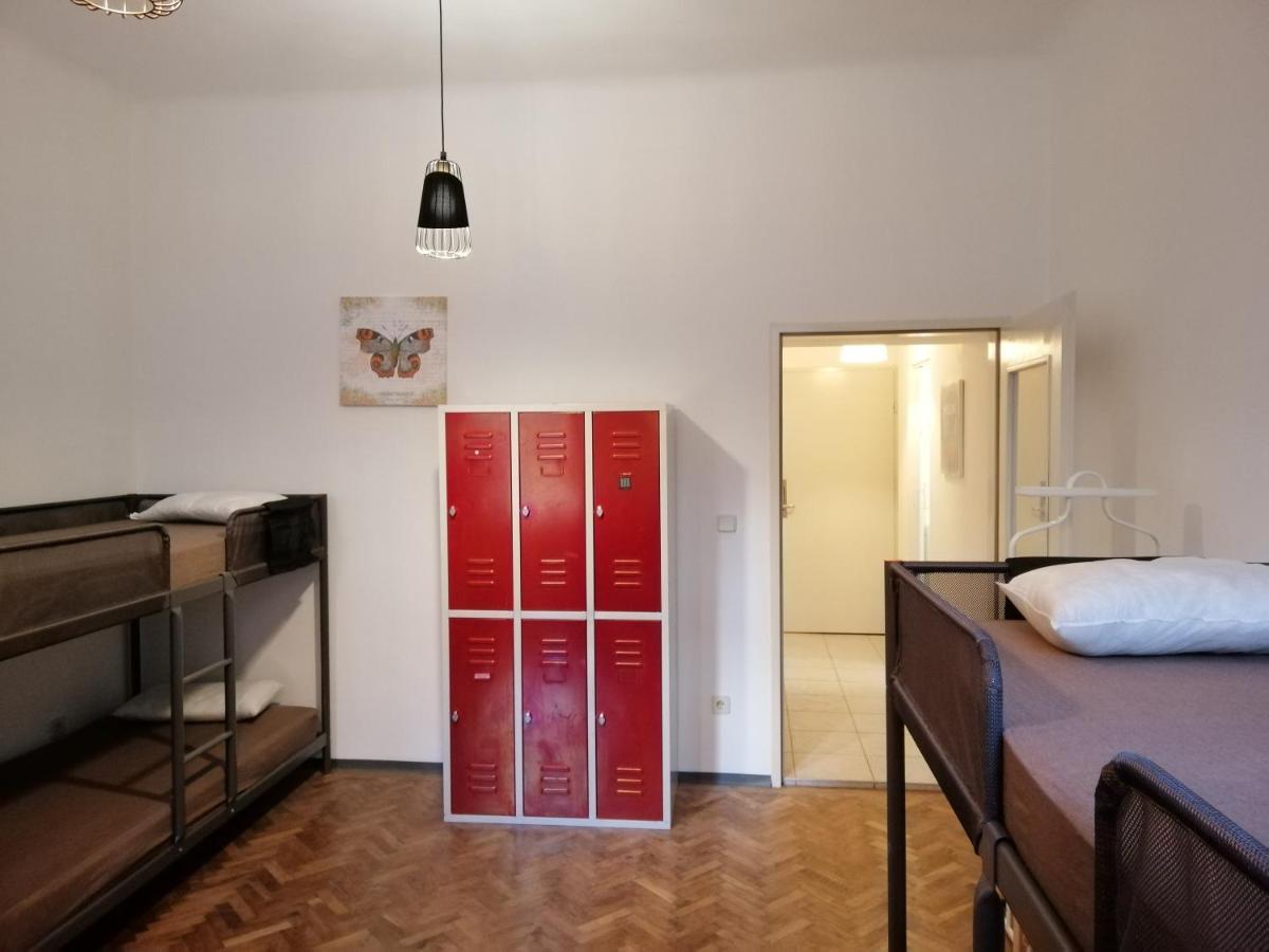 Max Out Apartment Vienne Extérieur photo