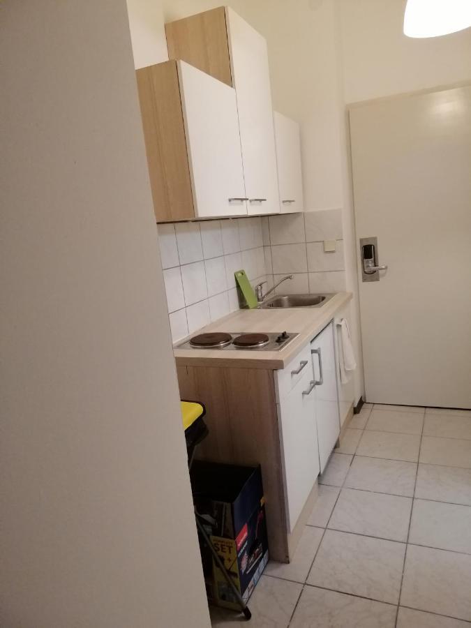 Max Out Apartment Vienne Extérieur photo